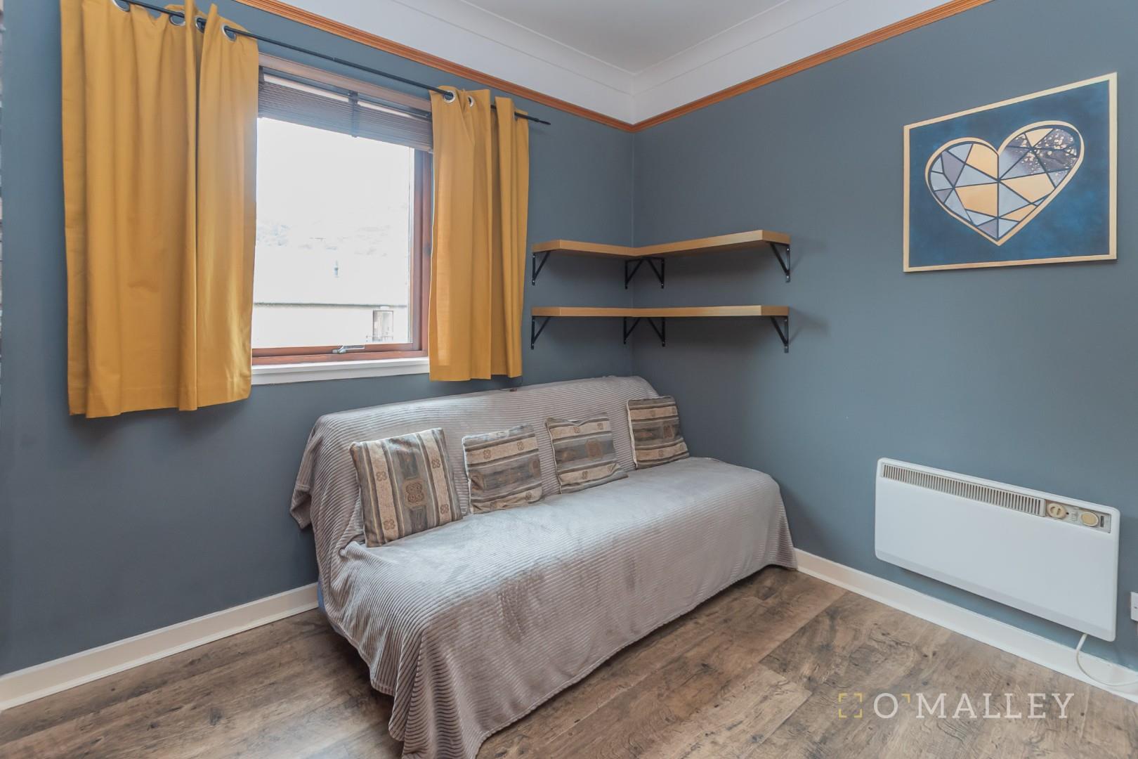 Bedroom 2(2).jpg